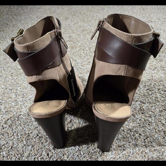 Express Pointed Toe Open Back Tan High Heel Shoe Size 9 - Picture 4 of 12